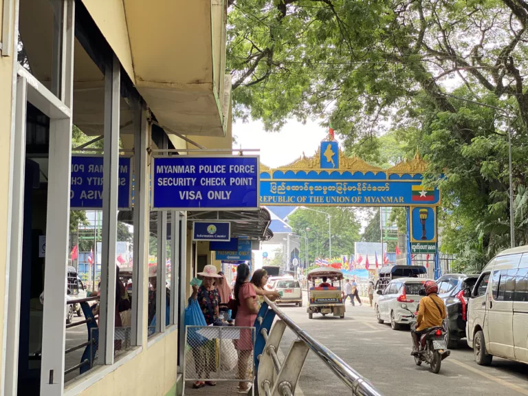 ภาพเล่าเรื่อง: ท่าขี้เหล็ก เมืองที่เปลี่ยนแปลงไป