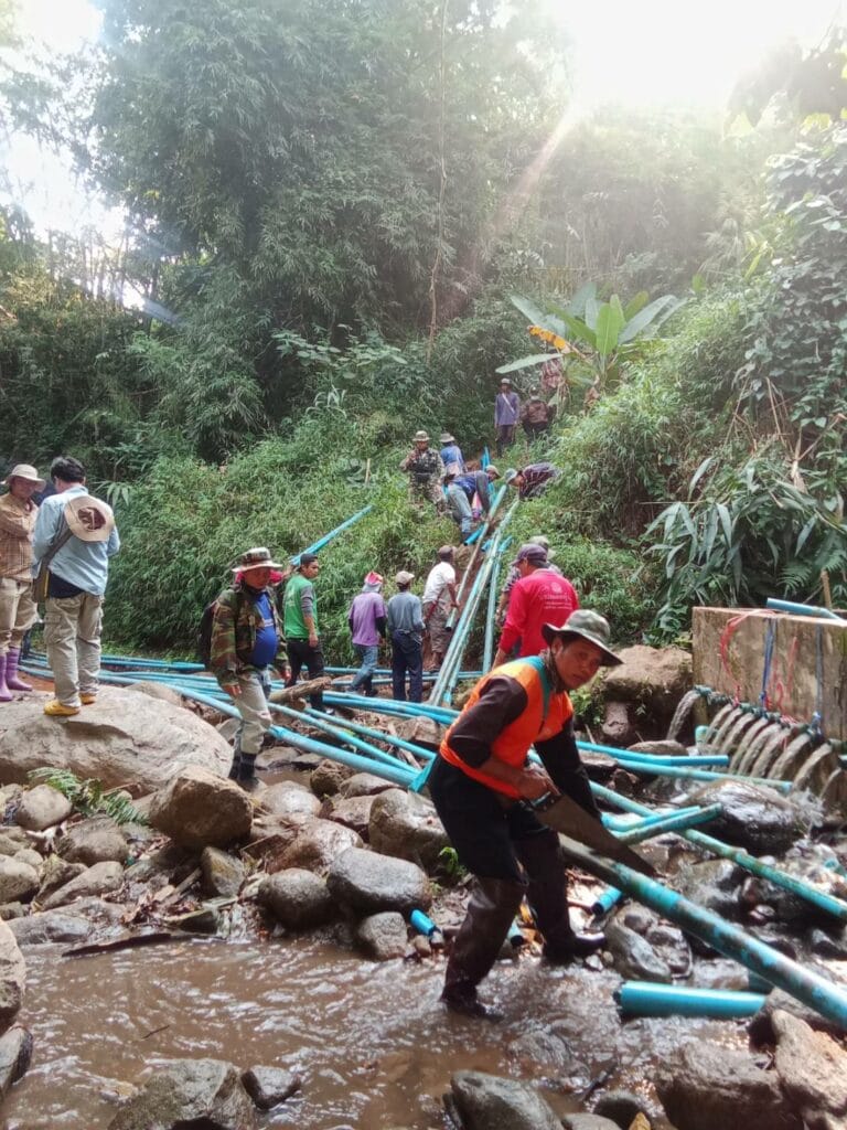 เริ่มรื้อแล้ว-ท่อสวนส้มทั้งหมด ในเขตอุทยานดอยผ้าห่มปกฯ