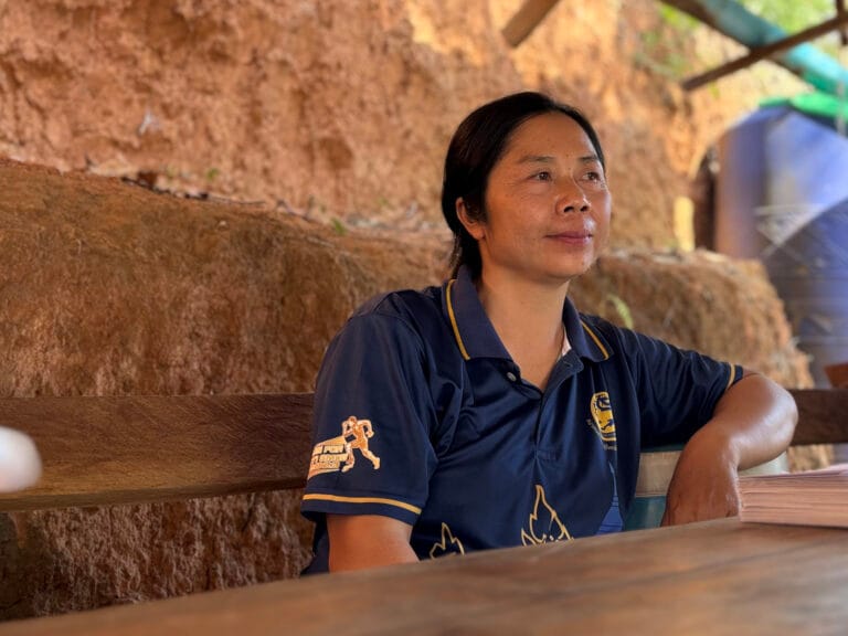 บ้านปง ยอมเหนื่อยให้จบดีกว่าให้พี่น้องตกอยู่ในอันตรายเพราะ “ไฟป่า”